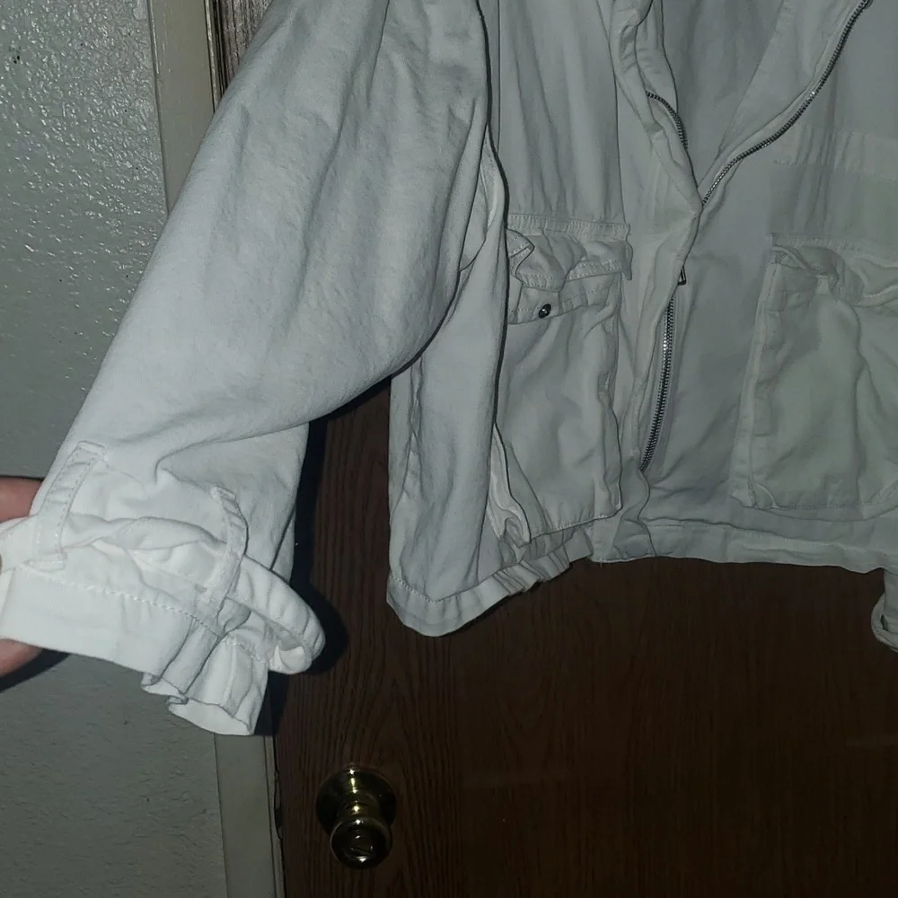 White Jacket - Picture 2 of 3